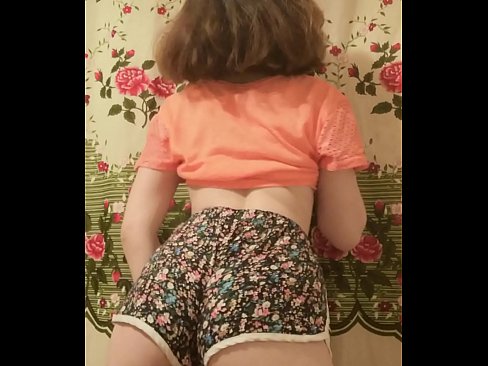 ❤️ Leanabh òg sexy a ’toirt dheth na shorts aice air a’ chamara ❤❌ Pornografach aig gd.freepornhdonlinegay.ru ❌❤